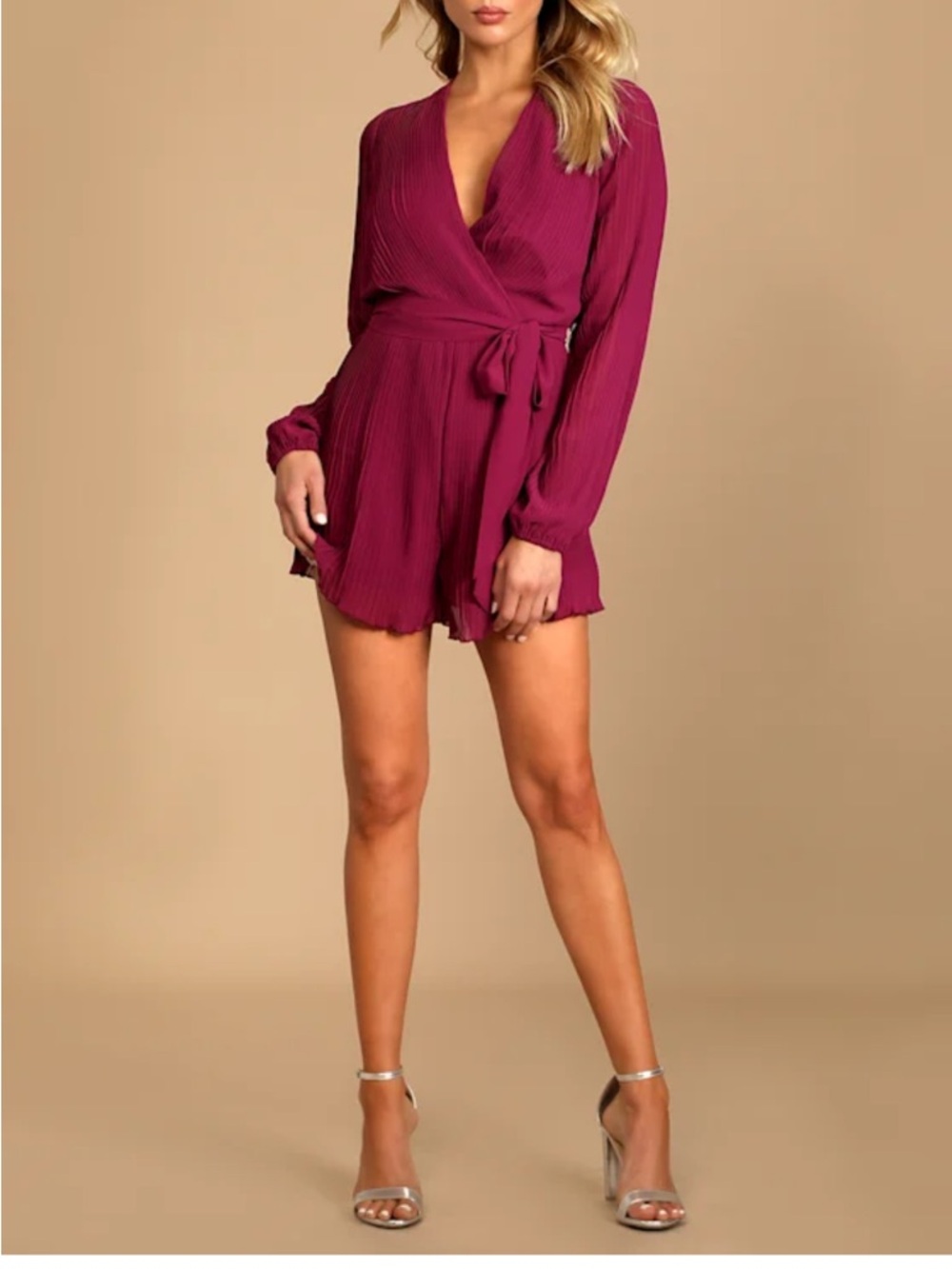 Lulus Magenta Pleated Long Sleeve Romper Open Back Small New With Tags